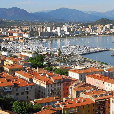 Ajaccio, 2 Pieces, 4 Personnes - Fr-1-724-25 *